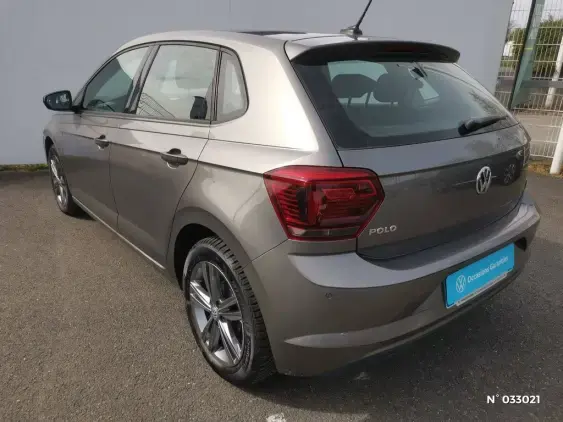 VOLKSWAGEN POLO V - voiture d'occasion - Photo 4