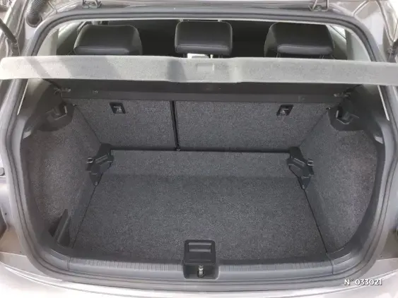 VOLKSWAGEN POLO V - voiture d'occasion - Photo 5