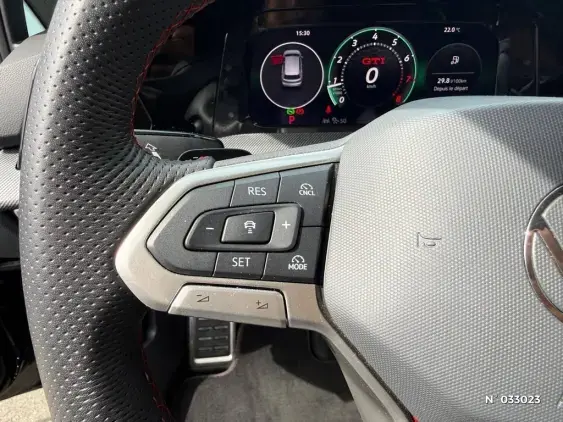 VOLKSWAGEN GOLF V - voiture d'occasion - Photo 22