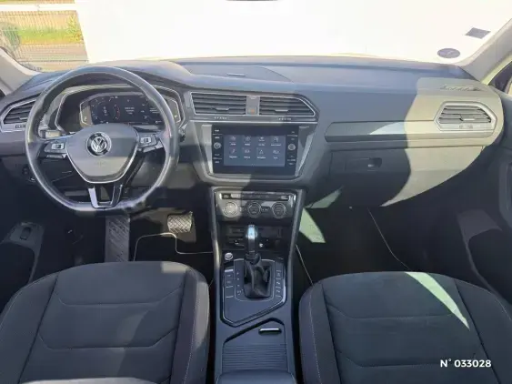 VOLKSWAGEN TIGUAN III - voiture d'occasion - Photo 5