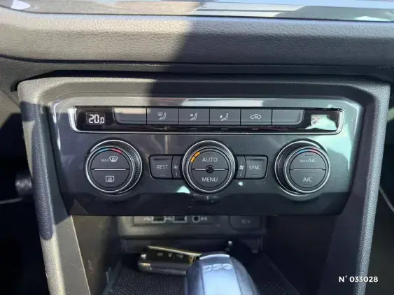 VOLKSWAGEN TIGUAN III - voiture d'occasion - Photo 20