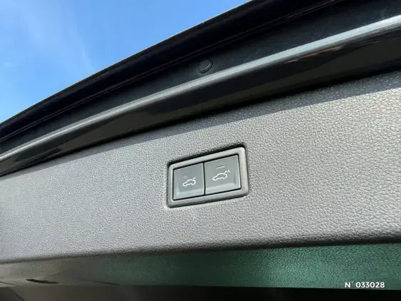 VOLKSWAGEN TIGUAN III - voiture d'occasion - Photo 30