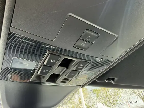 VOLKSWAGEN TIGUAN III - voiture d'occasion - Photo 18