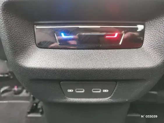 VOLKSWAGEN TIGUAN III - voiture d'occasion - Photo 12