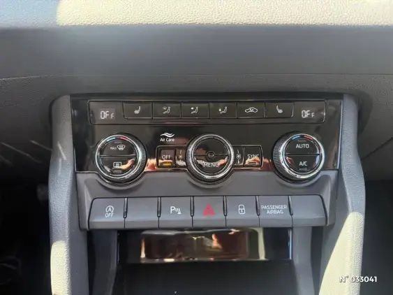 SKODA KAROQ - voiture d'occasion - Photo 7