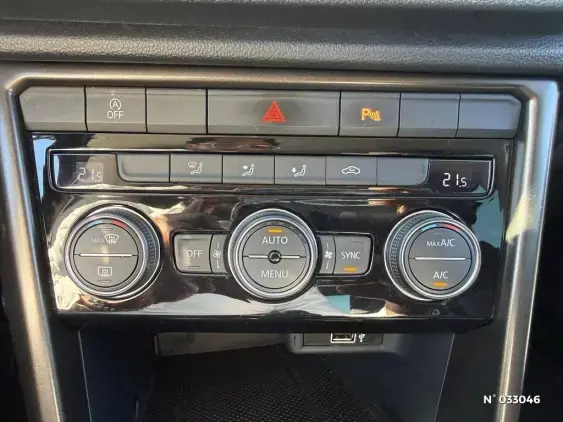 VOLKSWAGEN T-ROC II - voiture d'occasion - Photo 18