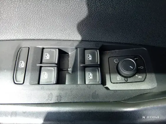 VOLKSWAGEN TAIGO - voiture d'occasion - Photo 14