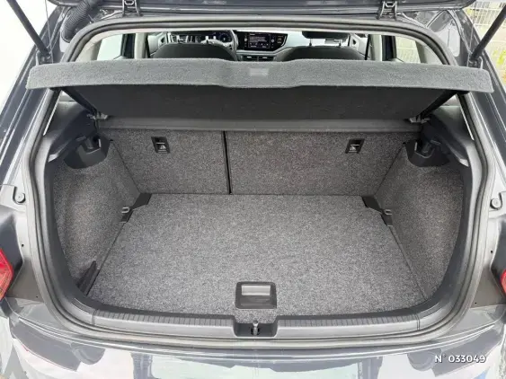 VOLKSWAGEN POLO V - voiture d'occasion - Photo 25