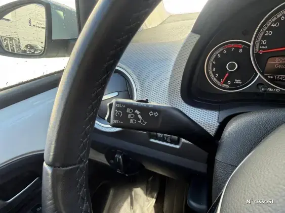 VOLKSWAGEN UP - voiture d'occasion - Photo 16