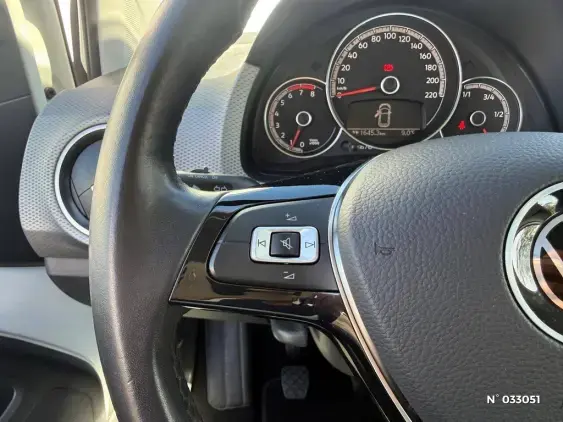 VOLKSWAGEN UP - voiture d'occasion - Photo 18