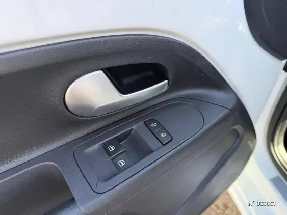 VOLKSWAGEN UP - voiture d'occasion - Photo 20