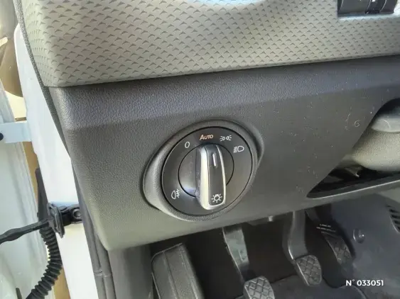 VOLKSWAGEN UP - voiture d'occasion - Photo 21