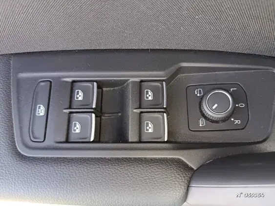 VOLKSWAGEN TIGUAN III - voiture d'occasion - Photo 14