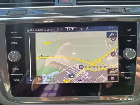 VOLKSWAGEN TIGUAN III - voiture d'occasion - Photo 22