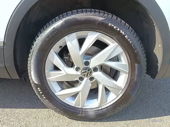 VOLKSWAGEN TIGUAN III - voiture d'occasion - Photo 29