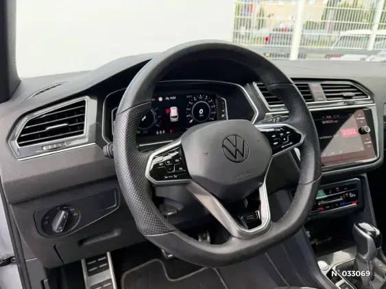VOLKSWAGEN TIGUAN III - voiture d'occasion - Photo 2