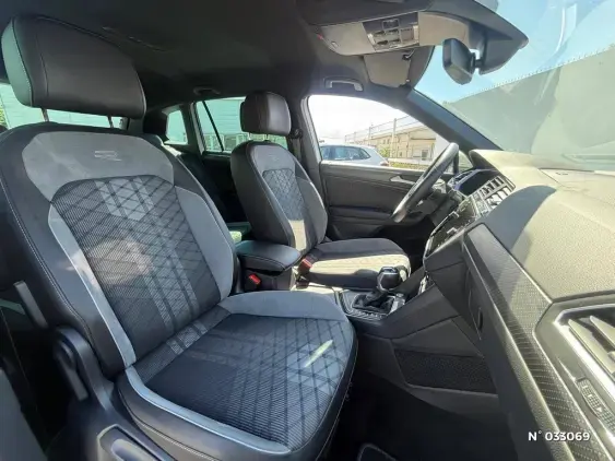 VOLKSWAGEN TIGUAN III - voiture d'occasion - Photo 7