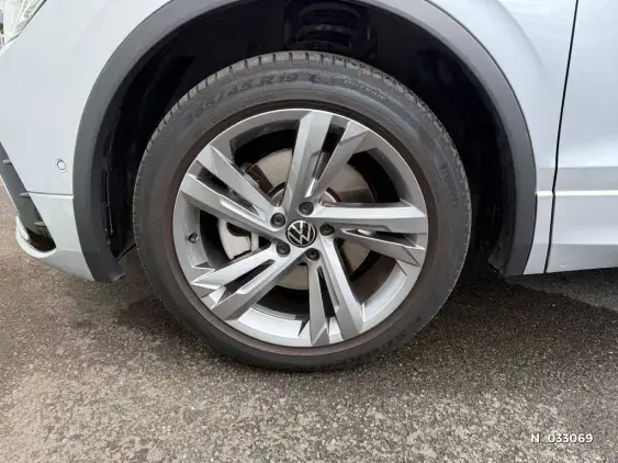 VOLKSWAGEN TIGUAN III - voiture d'occasion - Photo 30