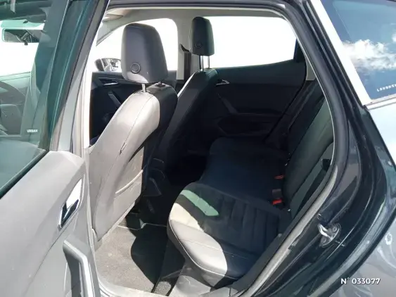 SEAT ARONA - voiture d'occasion - Photo 2