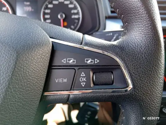 SEAT ARONA - voiture d'occasion - Photo 7
