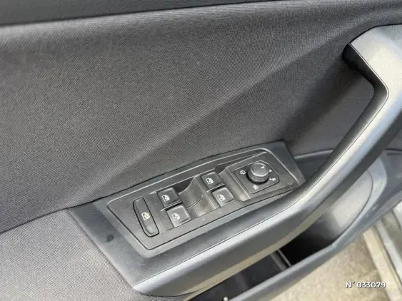 VOLKSWAGEN T-ROC II - voiture d'occasion - Photo 17