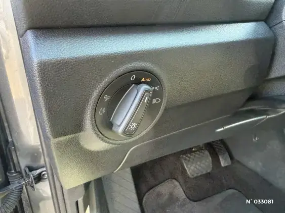 VOLKSWAGEN T-ROC II - voiture d'occasion - Photo 18