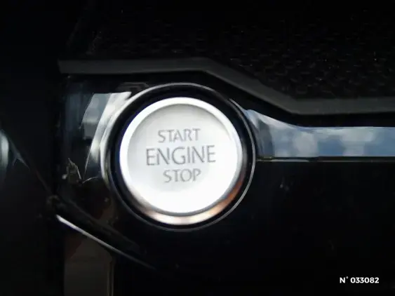 VOLKSWAGEN T-ROC II - voiture d'occasion - Photo 26