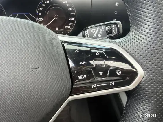 VOLKSWAGEN TOUAREG - voiture d'occasion - Photo 9