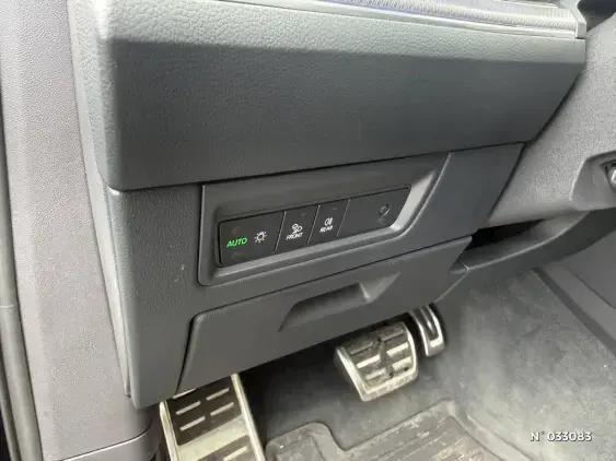 VOLKSWAGEN TOUAREG - voiture d'occasion - Photo 14