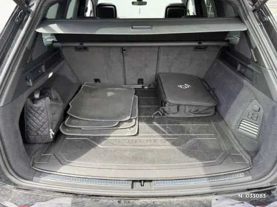 VOLKSWAGEN TOUAREG - voiture d'occasion - Photo 25