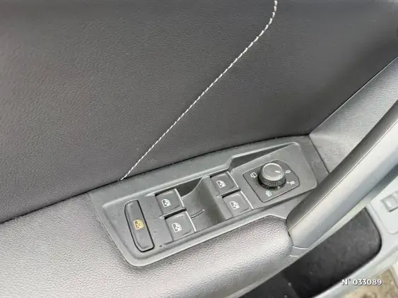 VOLKSWAGEN TIGUAN III - voiture d'occasion - Photo 20