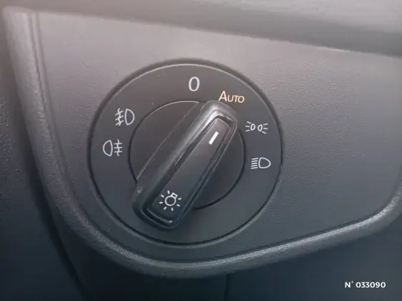 VOLKSWAGEN POLO V - voiture d'occasion - Photo 7