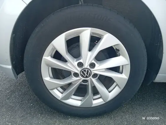 VOLKSWAGEN POLO V - voiture d'occasion - Photo 28