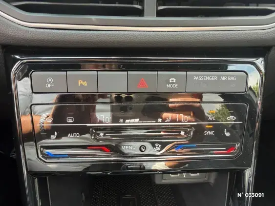 VOLKSWAGEN T-CROSS - voiture d'occasion - Photo 17