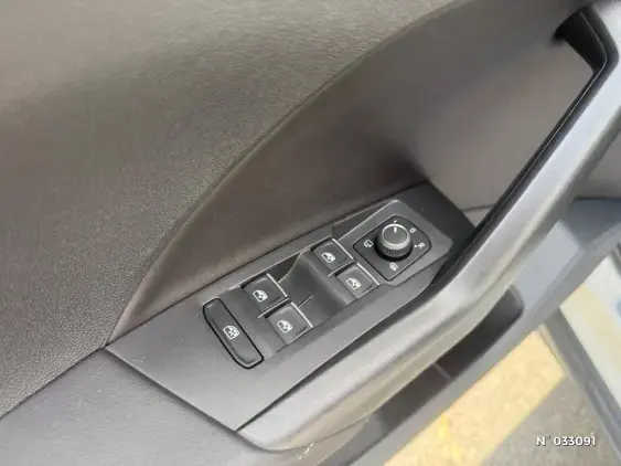VOLKSWAGEN T-CROSS - voiture d'occasion - Photo 18