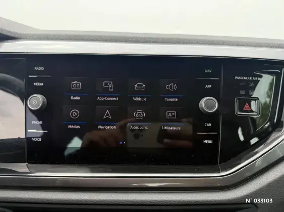 VOLKSWAGEN POLO V - voiture d'occasion - Photo 14