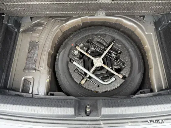VOLKSWAGEN POLO V - voiture d'occasion - Photo 22