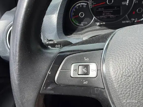 VOLKSWAGEN E-UP! II - voiture d'occasion - Photo 22