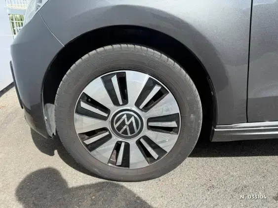 VOLKSWAGEN E-UP! II - voiture d'occasion - Photo 25