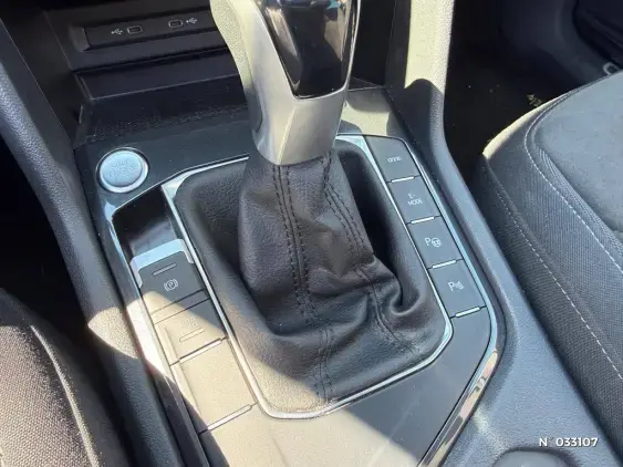 VOLKSWAGEN TIGUAN III - voiture d'occasion - Photo 24