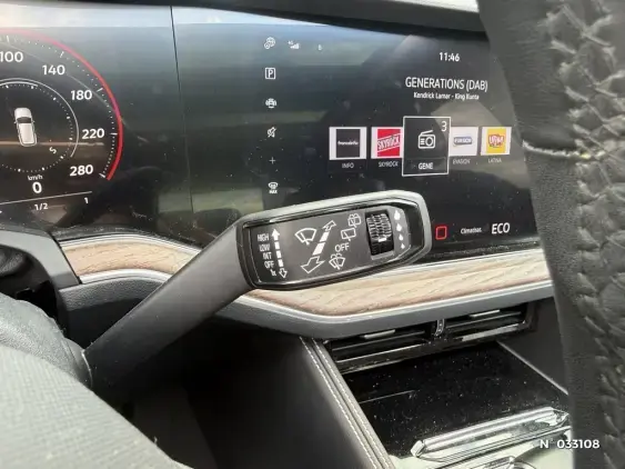 VOLKSWAGEN TOUAREG - voiture d'occasion - Photo 12