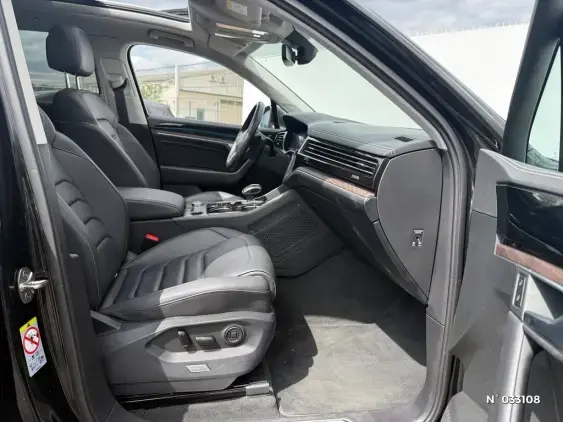 VOLKSWAGEN TOUAREG - voiture d'occasion - Photo 15