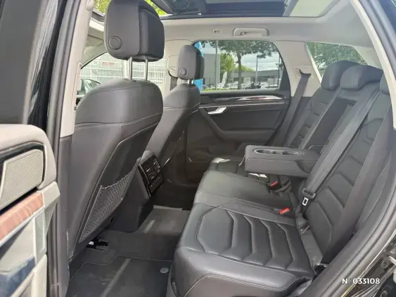 VOLKSWAGEN TOUAREG - voiture d'occasion - Photo 17