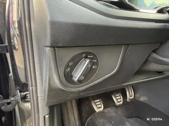 VOLKSWAGEN POLO V - voiture d'occasion - Photo 12