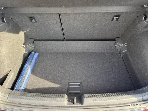 VOLKSWAGEN POLO V - voiture d'occasion - Photo 18