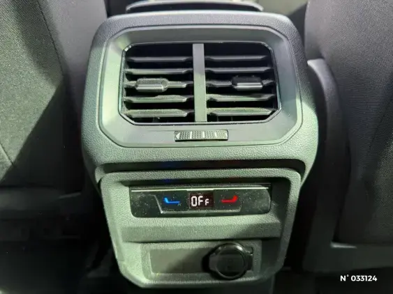 VOLKSWAGEN TIGUAN III - voiture d'occasion - Photo 17