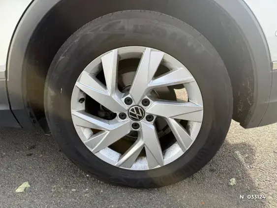 VOLKSWAGEN TIGUAN III - voiture d'occasion - Photo 34