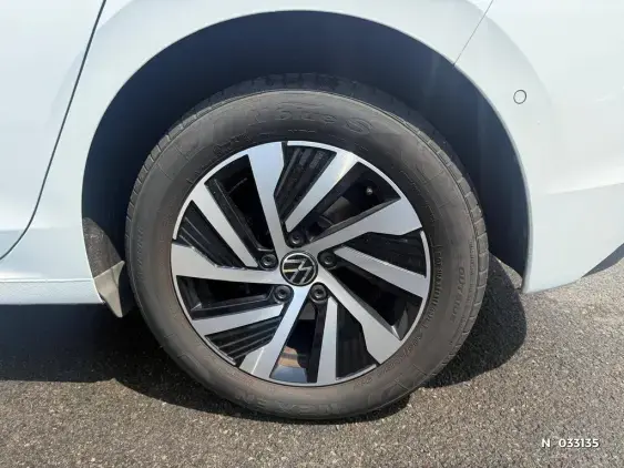 VOLKSWAGEN GOLF V - voiture d'occasion - Photo 33