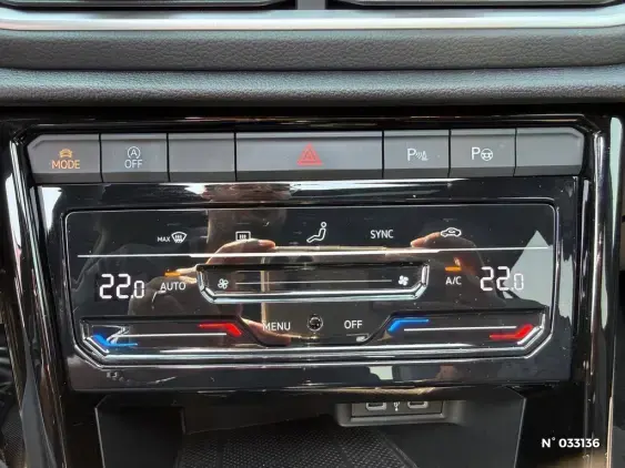 VOLKSWAGEN T-ROC II - voiture d'occasion - Photo 17
