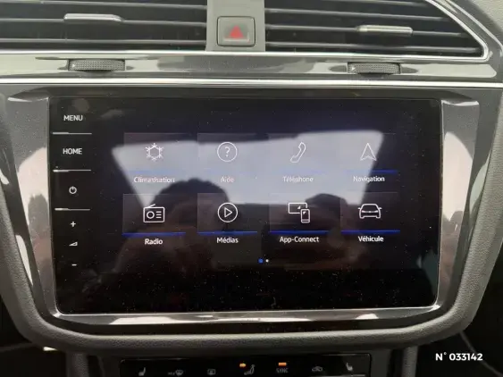 VOLKSWAGEN TIGUAN III - voiture d'occasion - Photo 20